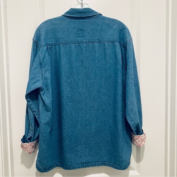 Longaberger Homestead Denim Button Up Shirt Floral Embroidery Contrast Cuff Sz M - Picture 8 of 8
